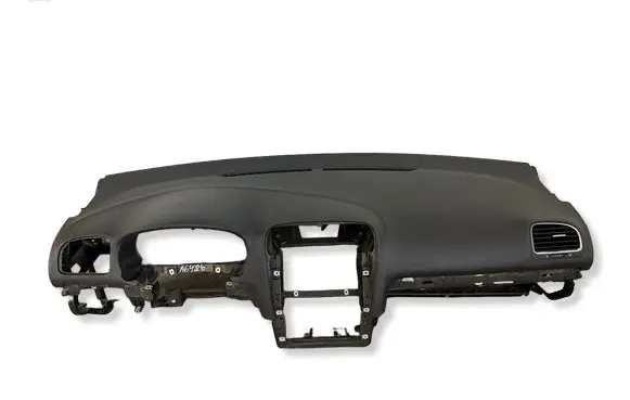 Volkswagen Golf VI Dashboard 