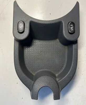 Mitsubishi Colt Seat heating switch MN108341