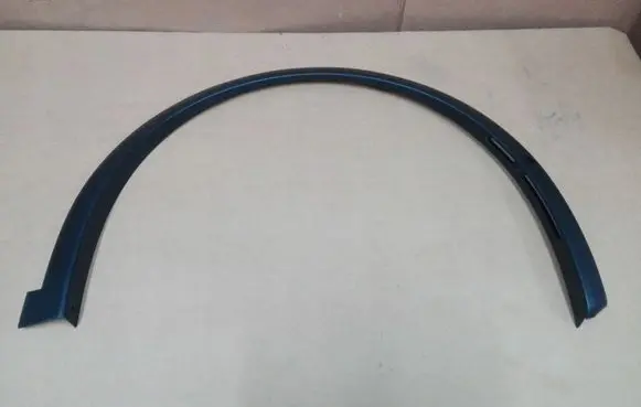 Tesla Model X Front arch trim 107566800A