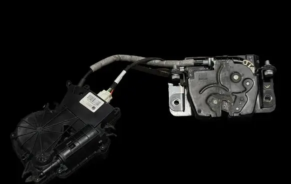 BMW 5 F10 F11 Tailgate/trunk/boot lock/catch/latch 51247208371 918546100 16367210