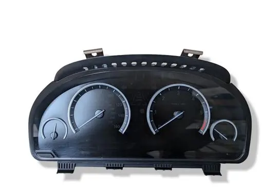 BMW 5 F10 F11 Speedometer (instrument cluster) 0263715189 9342809