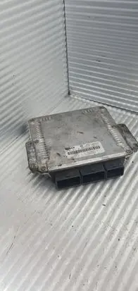 Renault Espace III Engine control unit/module 0281011101 8200095416