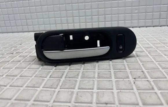 Mazda CX-7 Front door interior handle 8741E7D