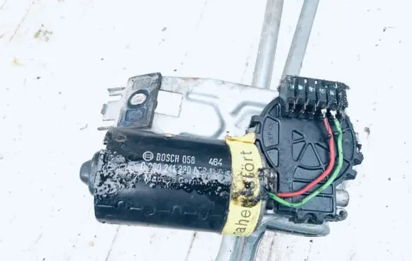 Audi A6 S6 C4 4A Wiper motor 0390241330