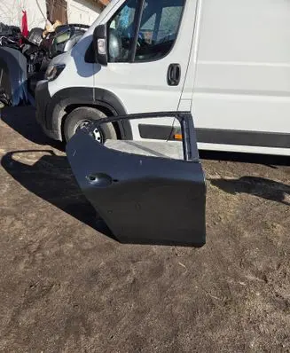 Mazda 3 Rear door BDMT72010 S5267