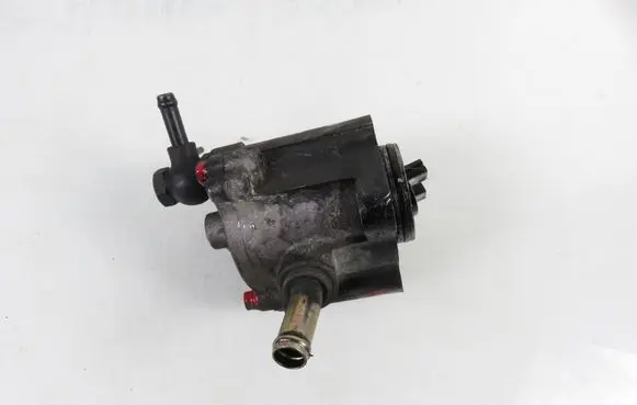 Toyota Avensis T220 Vacuum pump 