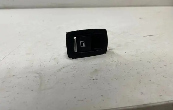 BMW X4 F26 Electric window control switch 9361936
