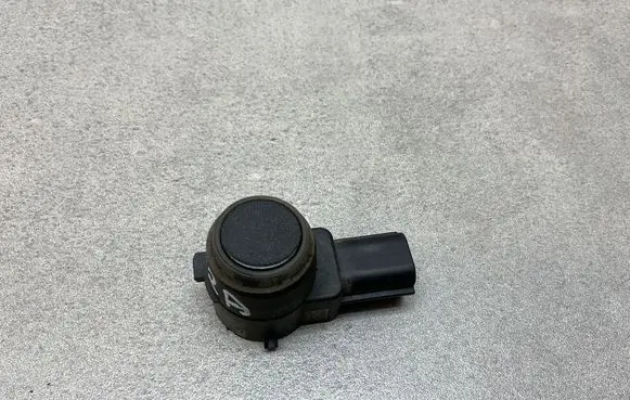 Opel Zafira C Parking PDC sensor 13300764