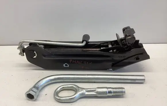 Volkswagen Phaeton Tool set 3D0011031E 4D0012219A