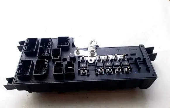 Volvo S60 Fuse box set 8637841 518323324