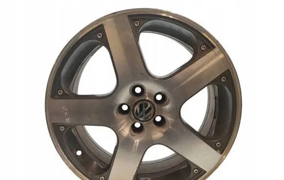 Volkswagen Golf IV R17 alloy rim