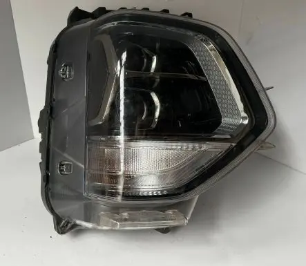 Hyundai Santa Fe Headlight/headlamp S1921-22040
