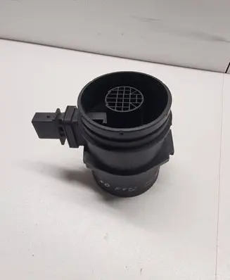BMW 1 E82 E88 Mass air flow meter 7788743 16376500 0281002567