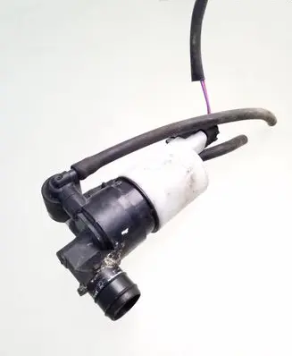 Peugeot 207 Windscreen/windshield washer pump 8200067015