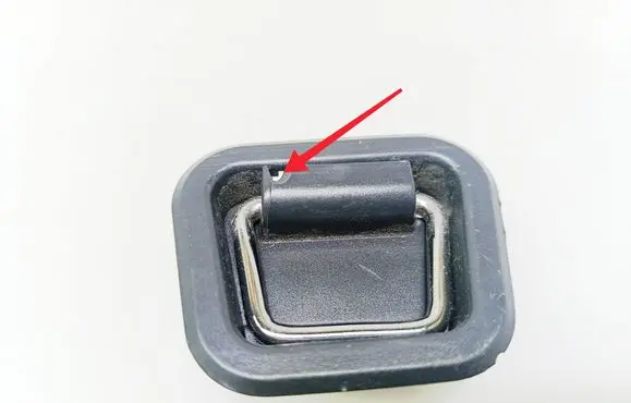 Volvo V60 Tie down hook / loop 