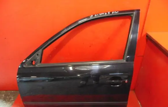 Skoda Octavia Mk1 (1U) Front door