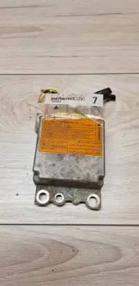 Nissan X-Trail T30 Airbag control unit/module 988208H405 988208