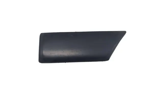 Ford Escort Front arch trim 1046317