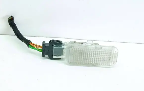 Audi A6 S6 C5 4B Other interior light 4B0947415