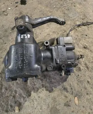 BMW 5 E39 Steering rack 8074991103 1095191 0152721000