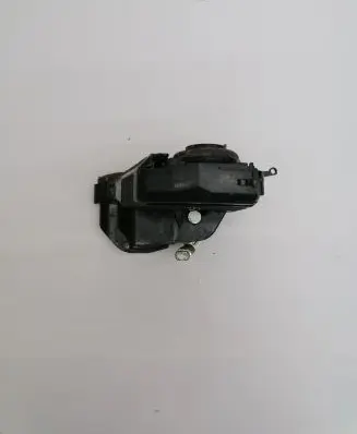 Toyota Prius (NHW20) Rear door lock