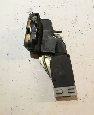 Volvo S40, V40 Front door lock