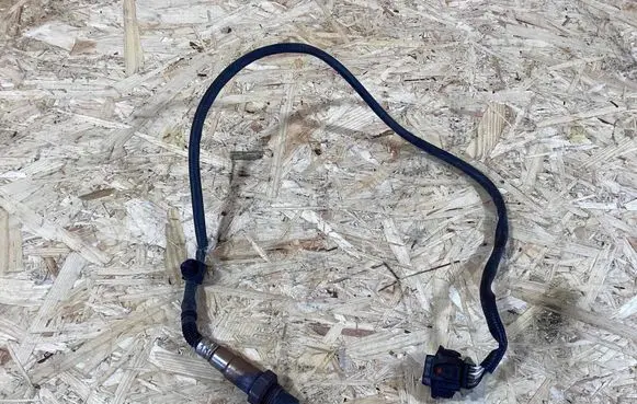 Porsche Cayenne (9Y0 9Y3) Exhaust pressure sensor 7p5906262