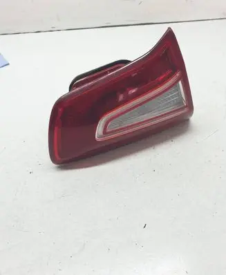 KIA Sportage Tailgate rear/tail lights