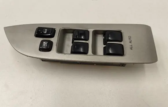 Lexus RX 330 - 350 - 400H Electric window control switch 8404048091