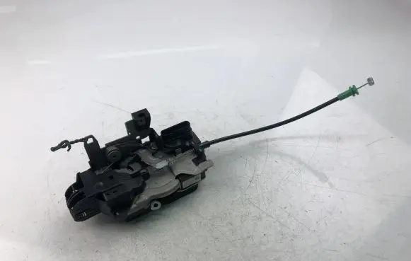 Volvo V60 Coupe door lock (next to the handle) 31349894
