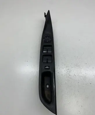 Mazda 6 Electric window control switch GJ6A684L6