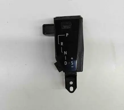 Lexus RX 450H Gear shift selector indicator 359780E070