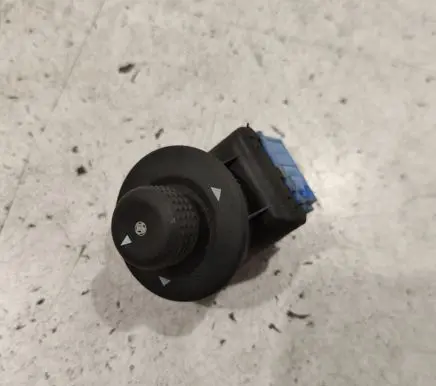 Citroen Xsara Wing mirror control module 