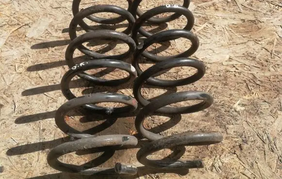 Ford Grand C-MAX Rear coil spring