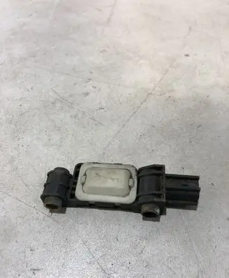 Audi A4 S4 B7 8E 8H Airbag deployment crash/impact sensor 8E0959651A