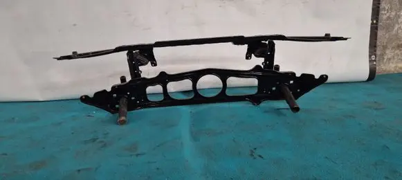 BMW 5 E39 Radiator support slam panel 8159610