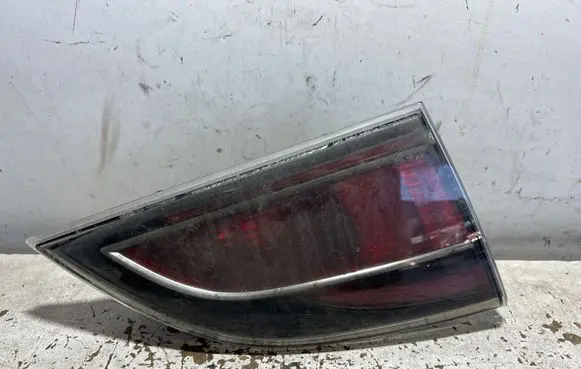 Mazda 6 Tailgate rear/tail lights GS2A513F0 13241095