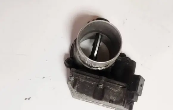 Ford Focus Throttle valve 7V2Q9E926AB 2403091919