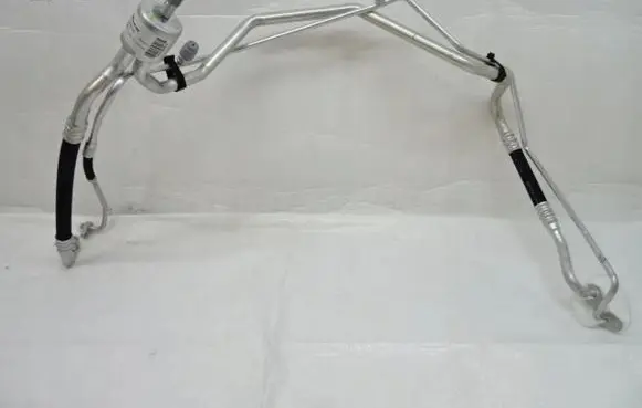 Peugeot Partner Air conditioning (A/C) pipe/hose 9818659280