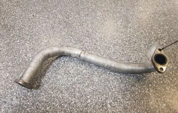 Mitsubishi Pajero EGR valve line/pipe/hose