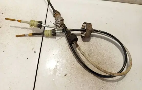 Opel Astra H Gear shift cable linkage 55350266