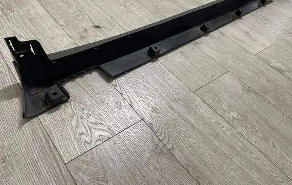 Tesla Model X Sill 103421900b