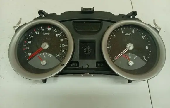 Renault Megane II Speedometer (instrument cluster) 8200306538