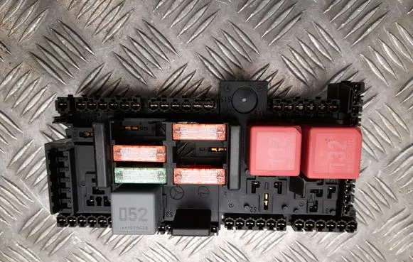 Mercedes-Benz C AMG W205 Fuse box set A2139068801