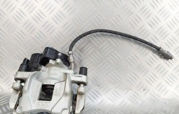Ford Kuga III Rear brake caliper JX612D253B