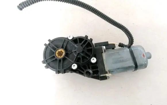 Honda Accord Seat adjustment motor 0390201981