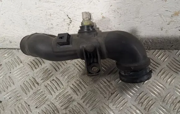 Toyota Avensis T270 Intercooler hose/pipe 173620R030