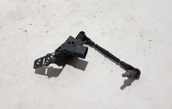Rear air suspension level height sensor