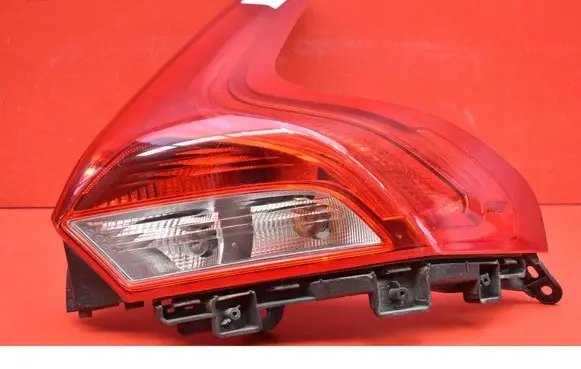 Volvo V40 Rear/tail lights 31395845