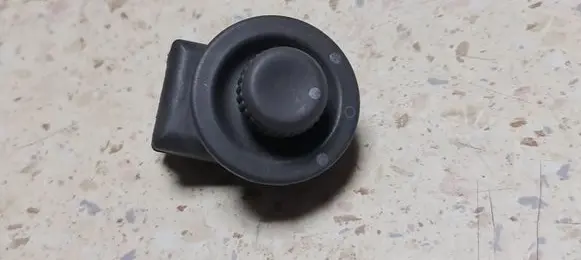 Renault Scenic I Wing mirror switch 7700432971C A9257
